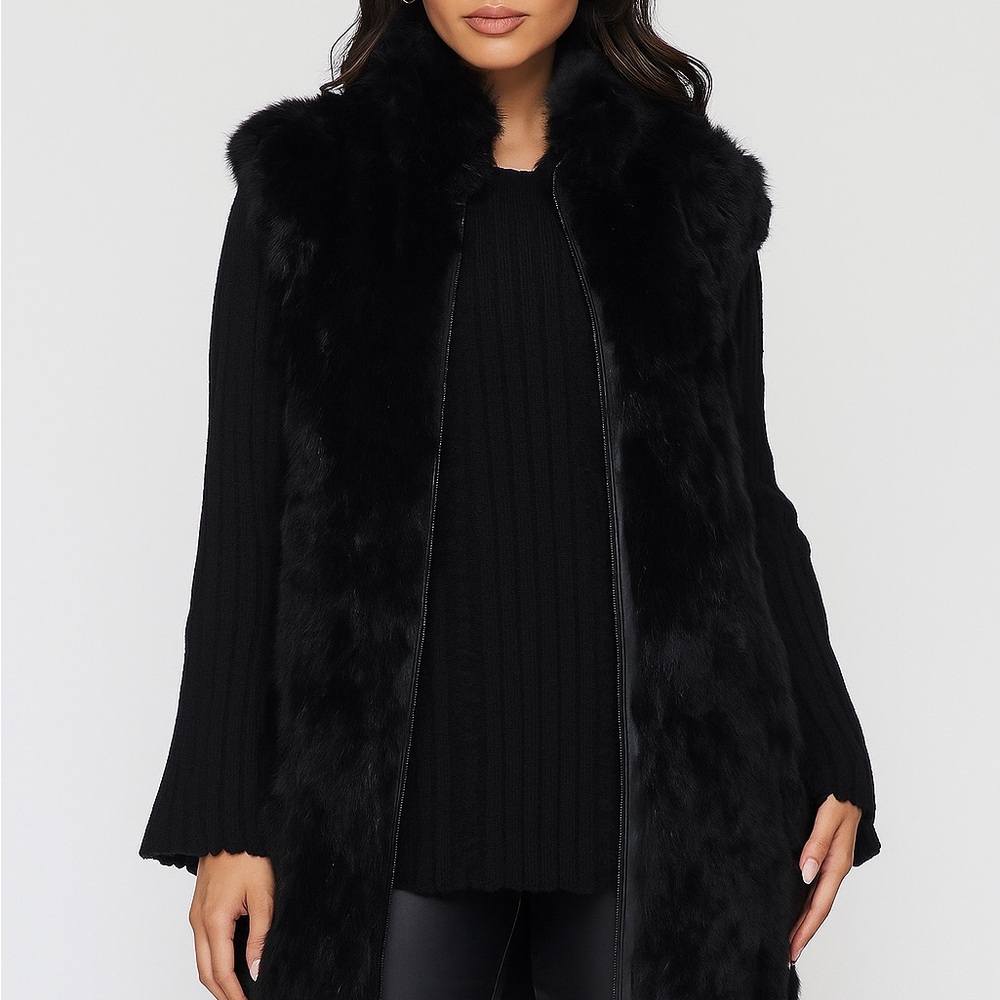 Elegant Black Faux Fur Vest